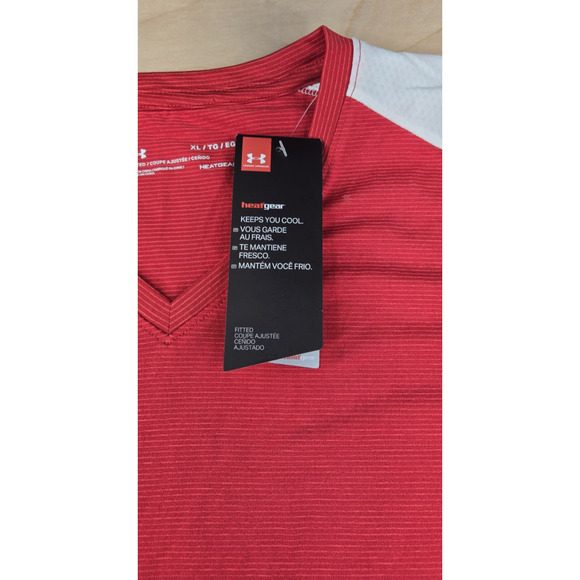 Under Armour Womens Soccer Jersey XL Red Threadborne Match Heat Gear Fitted V - Picture 7 of 11